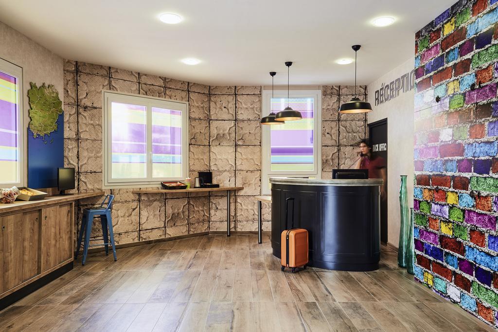 Ibis Styles Hyeres Rooftop & Spa Beltér fotó