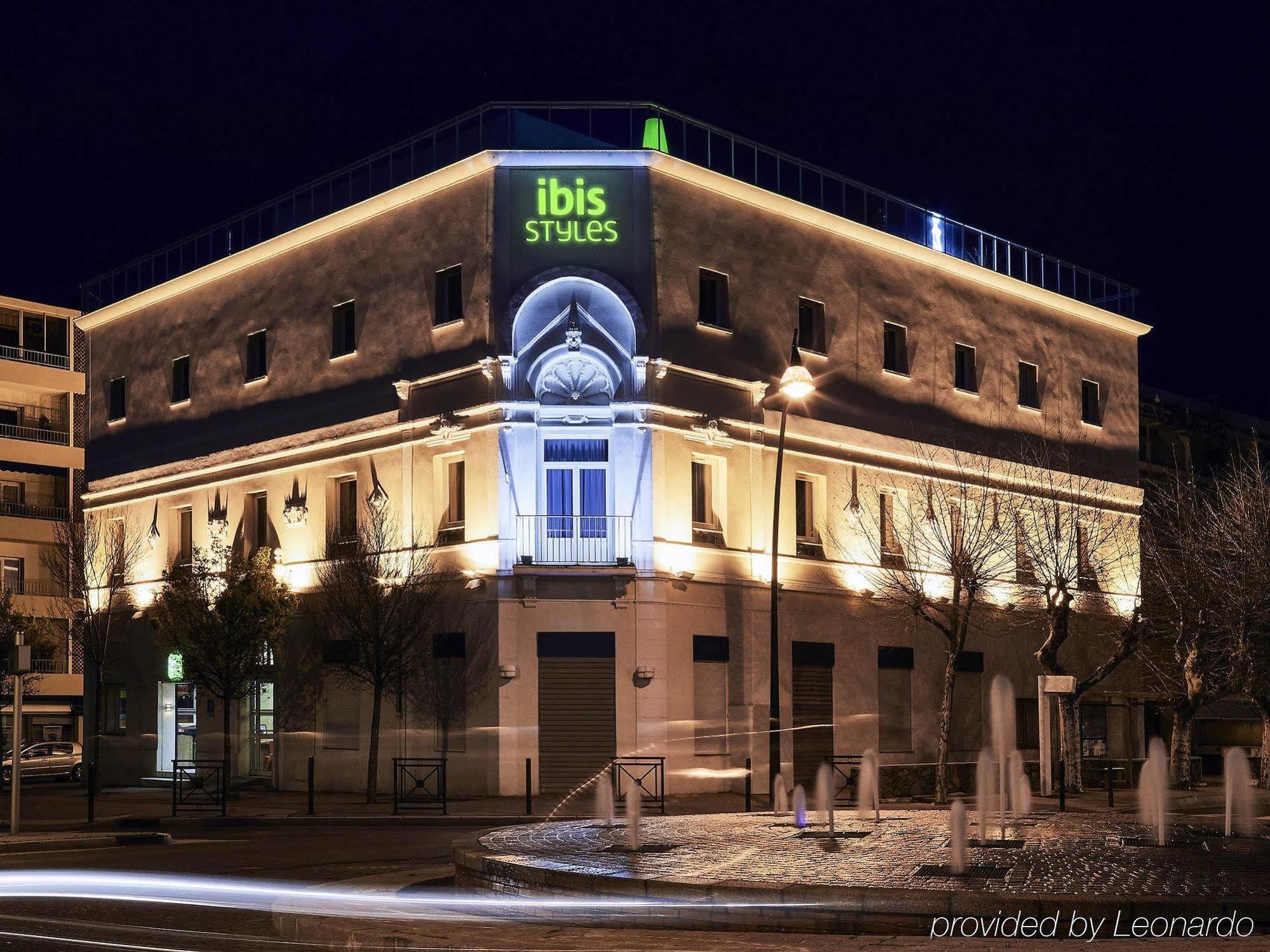 Ibis Styles Hyeres Rooftop & Spa Kültér fotó